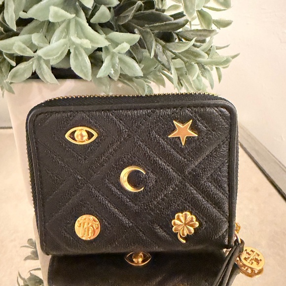 Tory Burch Wallet - Picture 2 of 6